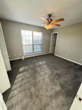 Propiedad en alquiler con 3 habitaciones y 2 baños en Hinesville