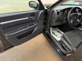 2010 Dodge Charger SXT