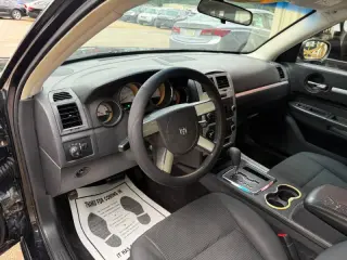 2010 Dodge Charger SXT