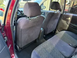 2003 Mazda Protege ES