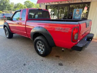 2004 Nissan Frontier