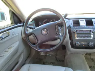 2008 CADILLAC DTS