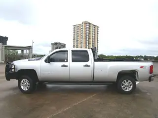 2011 CHEVROLET SILVERADO 2500 HD CREW CAB