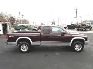 2004 DODGE DAKOTA CLUB CAB