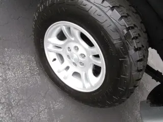 2004 DODGE DAKOTA CLUB CAB