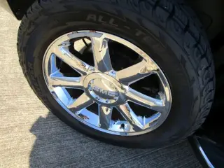 2011 GMC YUKON
