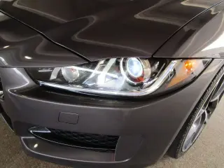 2017 JAGUAR XE