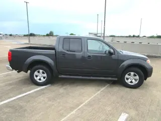 2013 NISSAN FRONTIER CREW CAB