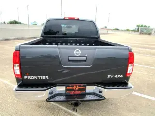 2013 NISSAN FRONTIER CREW CAB