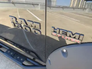 2017 RAM 1500 QUAD CAB