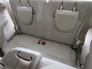 2010 TOYOTA HIGHLANDER