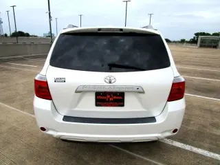 2010 TOYOTA HIGHLANDER