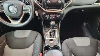 2018 Jeep Cherokee Latitude FWD