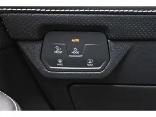 Volkswagen Atlas 2025 SE 4dr SUV w/Technology