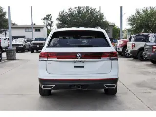 Volkswagen Atlas 2025 SE 4dr SUV w/Technology