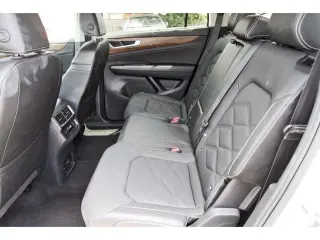 Volkswagen Atlas 2025 SE 4dr SUV w/Technology