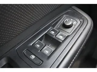 Volkswagen Atlas 2025 SE 4dr SUV w/Technology