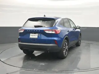 Ford Escape 2022 AWD SE 4dr SUV