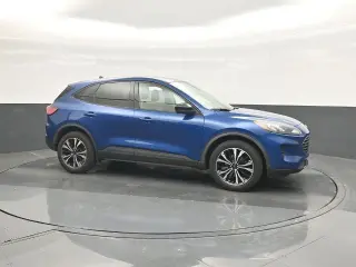 Ford Escape 2022 AWD SE 4dr SUV