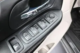 Dodge Grand Caravan 2020 SXT 4dr Mini-Van