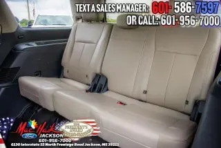 Ford Expedition 2023 4x2 XLT 4dr SUV
