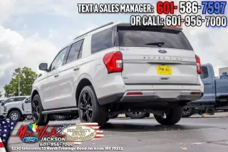 Ford Expedition 2023 4x2 XLT 4dr SUV