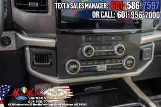 Ford Expedition 2023 4x2 XLT 4dr SUV
