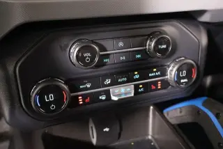 Ford Bronco 2023 4x4 Outer Banks 4dr SUV