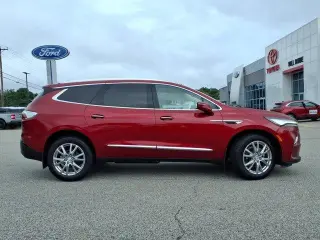 Buick Enclave 2023 4x4 Essence 4dr Crossover