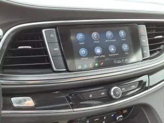 Buick Enclave 2023 4x4 Essence 4dr Crossover