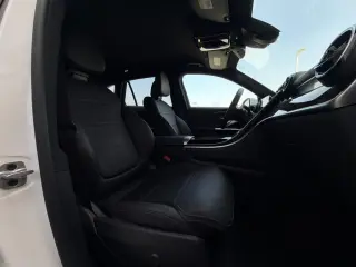 Mercedes-Benz GLC 2025 GLC 300 4dr SUV