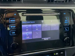 Toyota Corolla 2018 SE 4dr Sedan 6M
