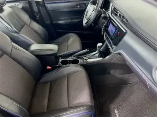 Toyota Corolla 2018 SE 4dr Sedan 6M