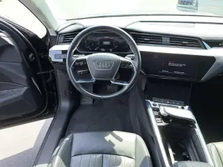 Audi Q8 e-tron 2024 AWD quattro Premium 4dr SUV