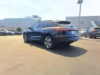 Audi Q8 e-tron 2024 AWD quattro Premium 4dr SUV