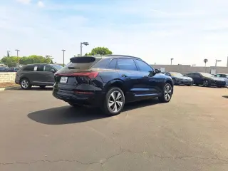 Audi Q8 e-tron 2024 AWD quattro Premium 4dr SUV