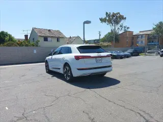 Audi e-tron 2023 AWD quattro Premium 4dr SUV