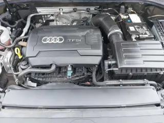 Audi Q3 2019 AWD quattro Premium 45 TFSI 4dr SUV