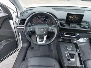 Audi Q5 2020 AWD quattro Premium 45 TFSI 4dr SUV