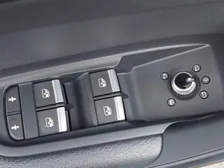 Audi Q5 2020 AWD quattro Premium 45 TFSI 4dr SUV