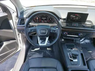 Audi Q5 2019 AWD quattro Premium Plus 45 TFSI 4dr SUV