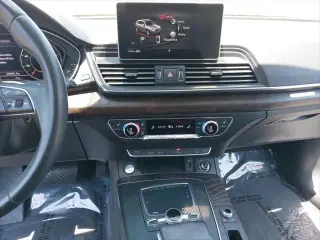 Audi Q5 2019 AWD quattro Premium Plus 45 TFSI 4dr SUV