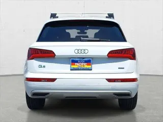 Audi Q5 2019 AWD quattro Premium Plus 45 TFSI 4dr SUV
