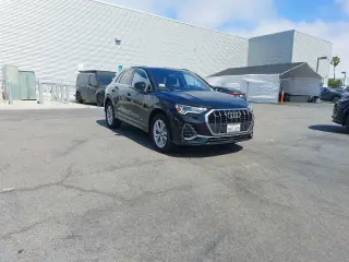 Audi Q3 2025 AWD quattro S line Premium 45 TFSI 4dr SUV