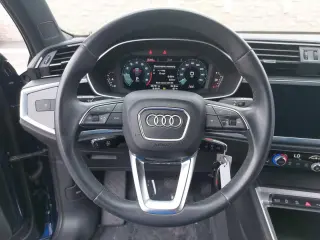 Audi Q3 2022 AWD quattro S line Premium 45 TFSI 4dr SUV