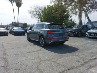 Audi Q5 2022 AWD quattro S line Prestige 45 TFSI 4dr SUV