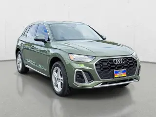 Audi Q5 2023 AWD e quattro S line Premium 55 TFSI 4dr SUV