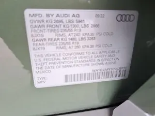 Audi Q5 2023 AWD e quattro S line Premium 55 TFSI 4dr SUV