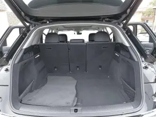 Audi Q5 2024 AWD quattro S line Premium 45 TFSI 4dr SUV