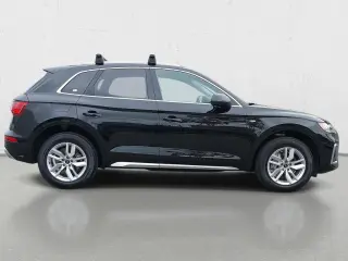 Audi Q5 2024 AWD quattro S line Premium 45 TFSI 4dr SUV